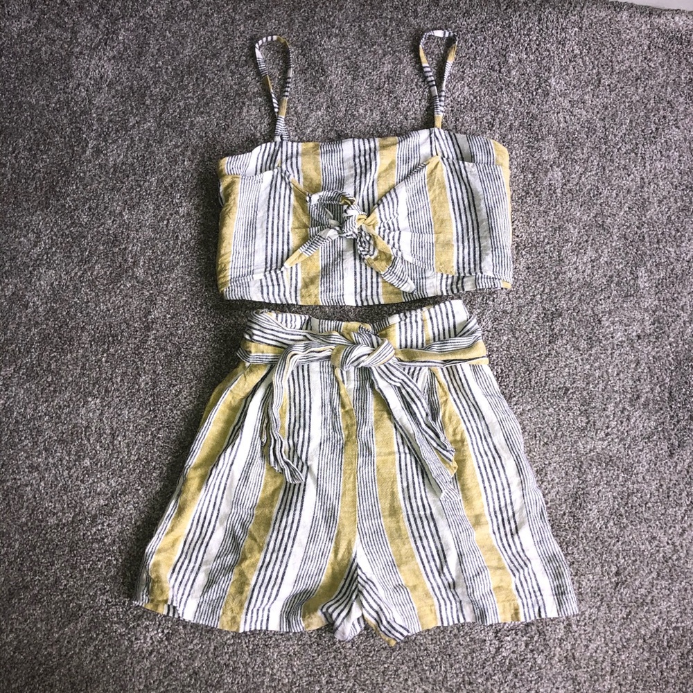 Bershka Yellow striped Set